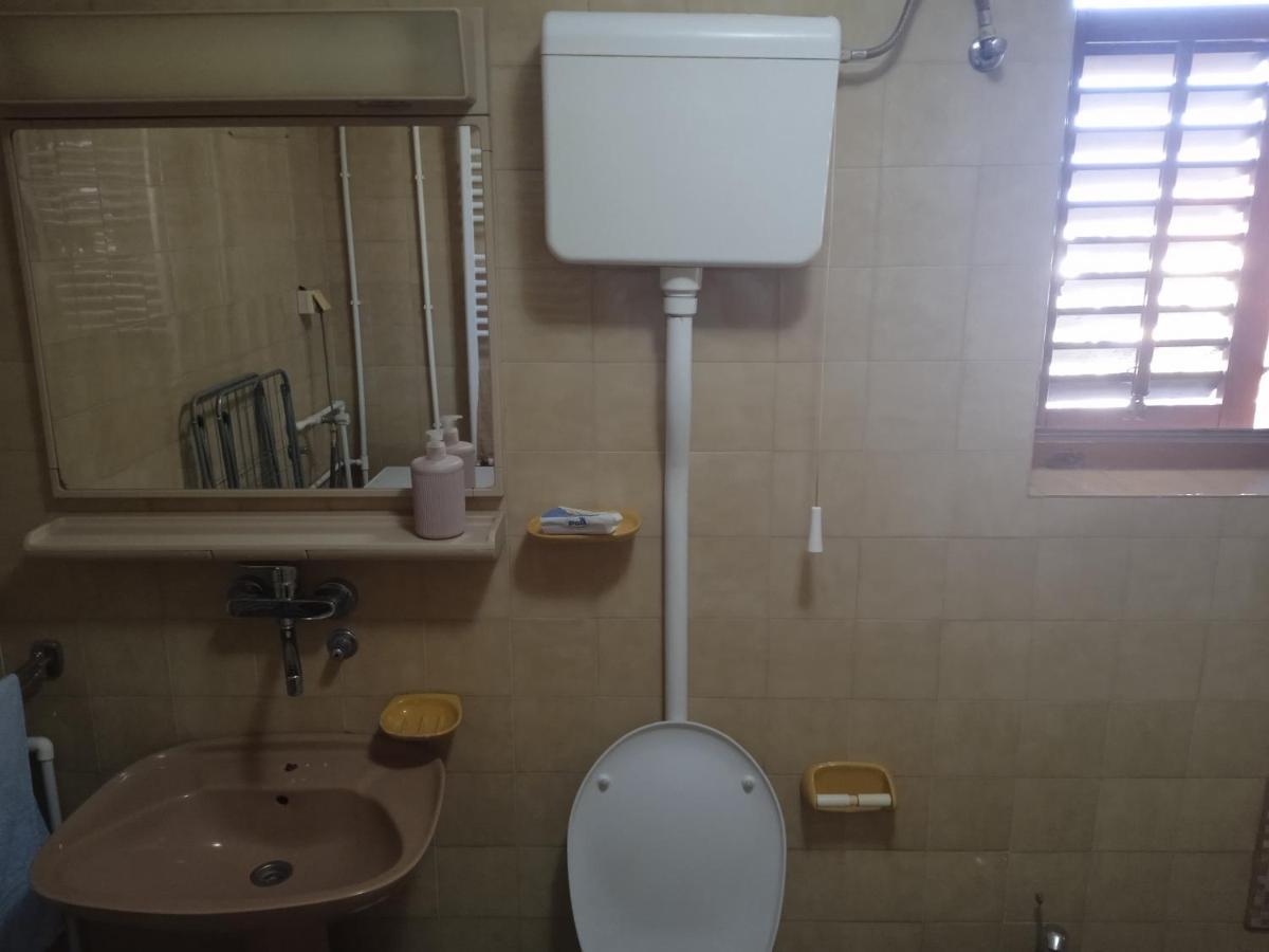Ferienwohnung Sobe Nevenka Vrnjačka Banja Exterior foto
