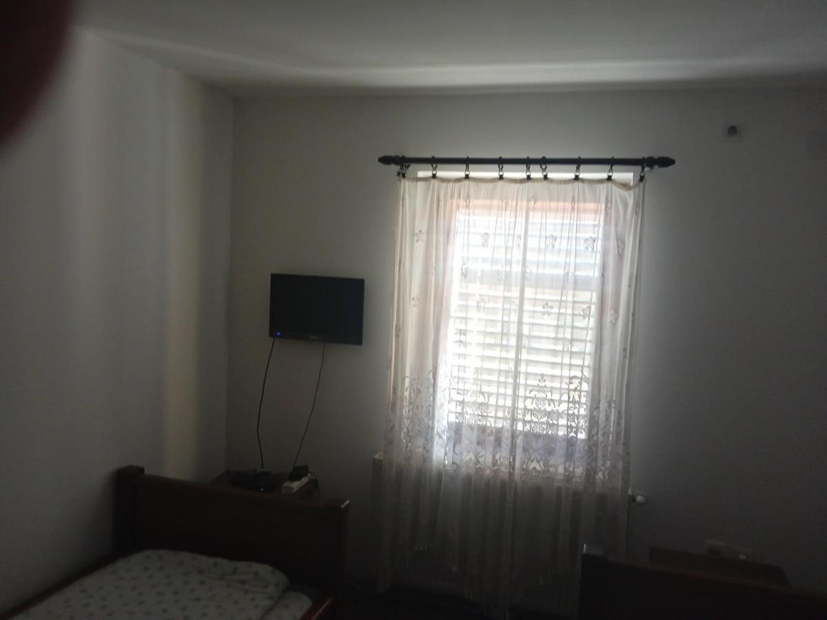 Ferienwohnung Sobe Nevenka Vrnjačka Banja Exterior foto